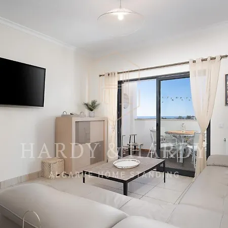 Διαμέρισμα H&h - Rare Chic & Cosy With Wonderful Sea Views, Near To Meia And Center