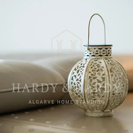 H&h - Rare Chic & Cosy With Wonderful Sea Views, Near To Meia And Center Lägenhet